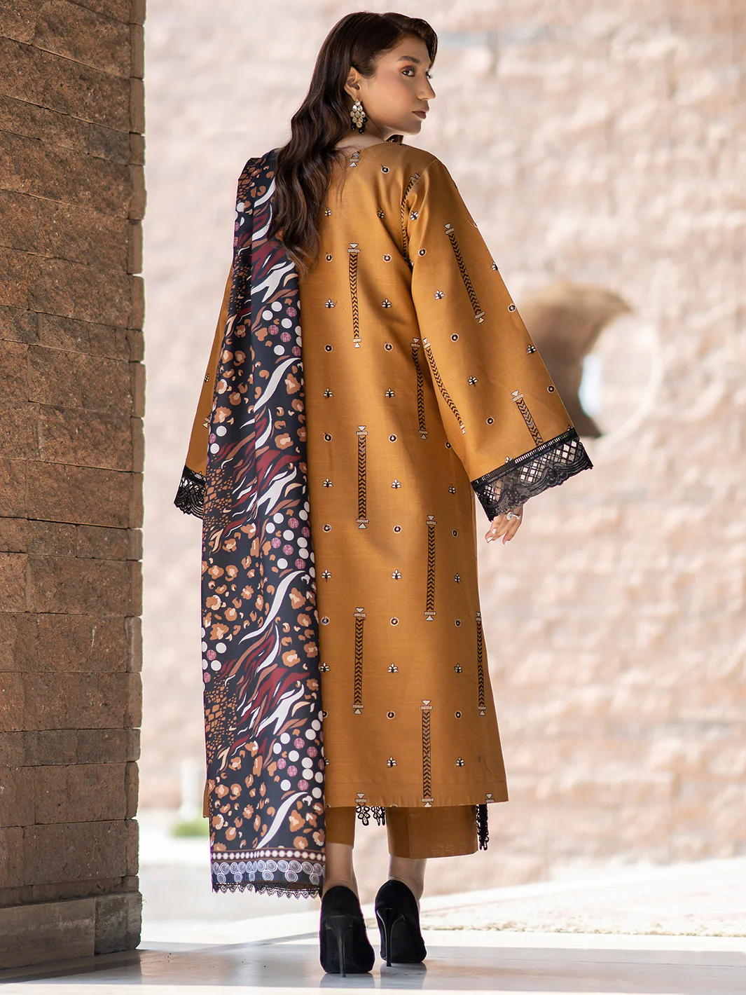 bin ilyas khaddar by dhagapk bin ilyas khaddar by dhagapk