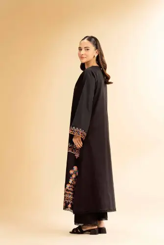 42501001-_4 Nishat Linen Sale summer collection by dhaga.pk