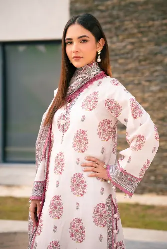 M25UNS10-4.jpg Mausummery summer collection 2025 by dhaga.pk